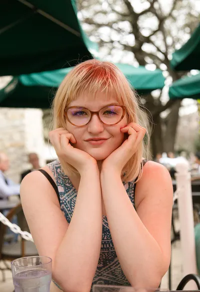 Злата, 23 года